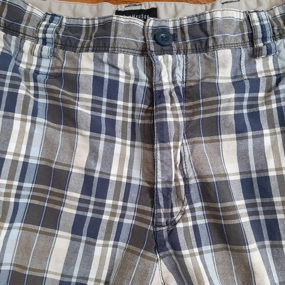 Men's Van Heusen Cargo Shorts Size 34 - Picture 3 of 6